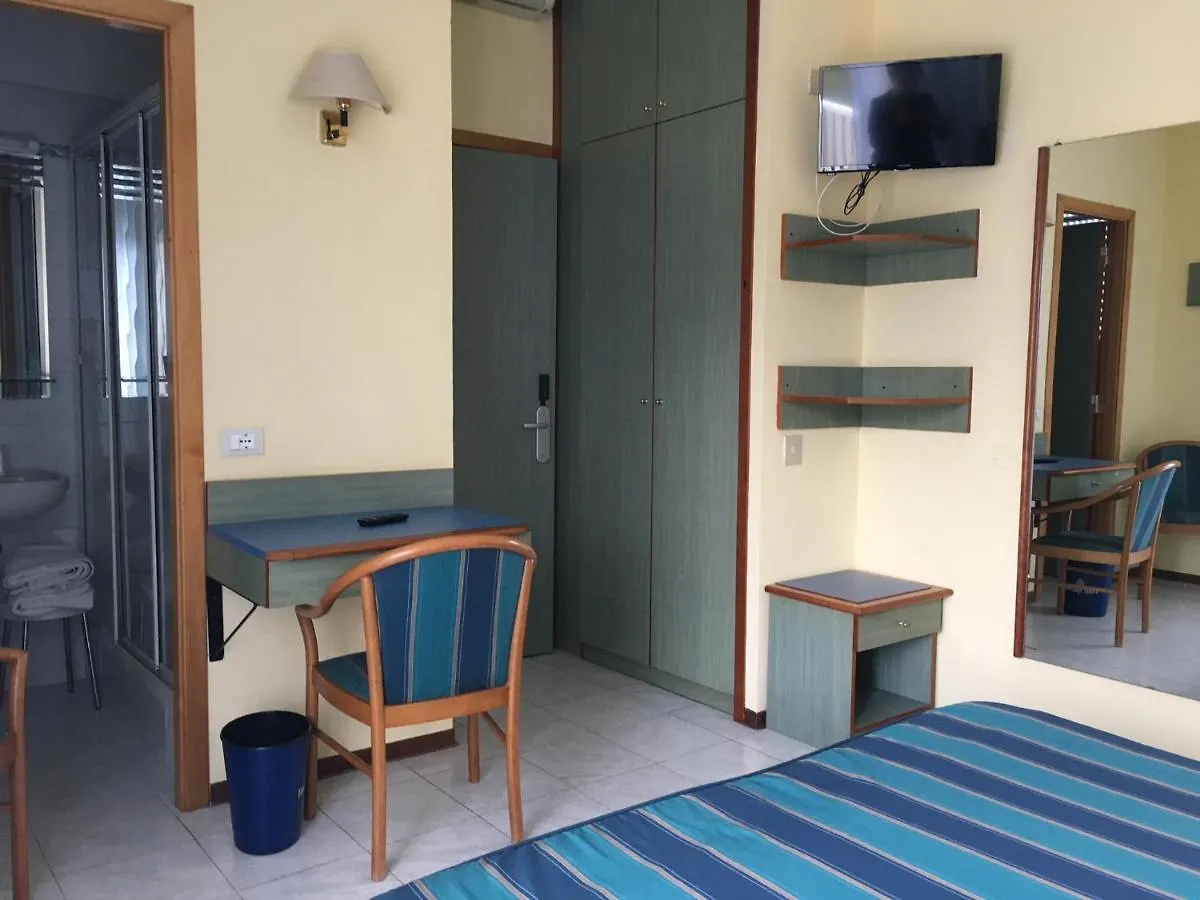 Hotel Splendid Diano Marina 3*,