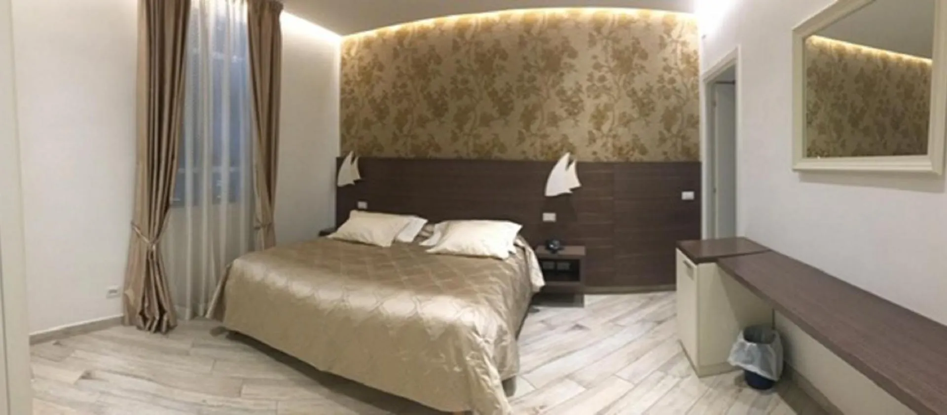 Hotel Splendid Diano Marina 3*,  Italy