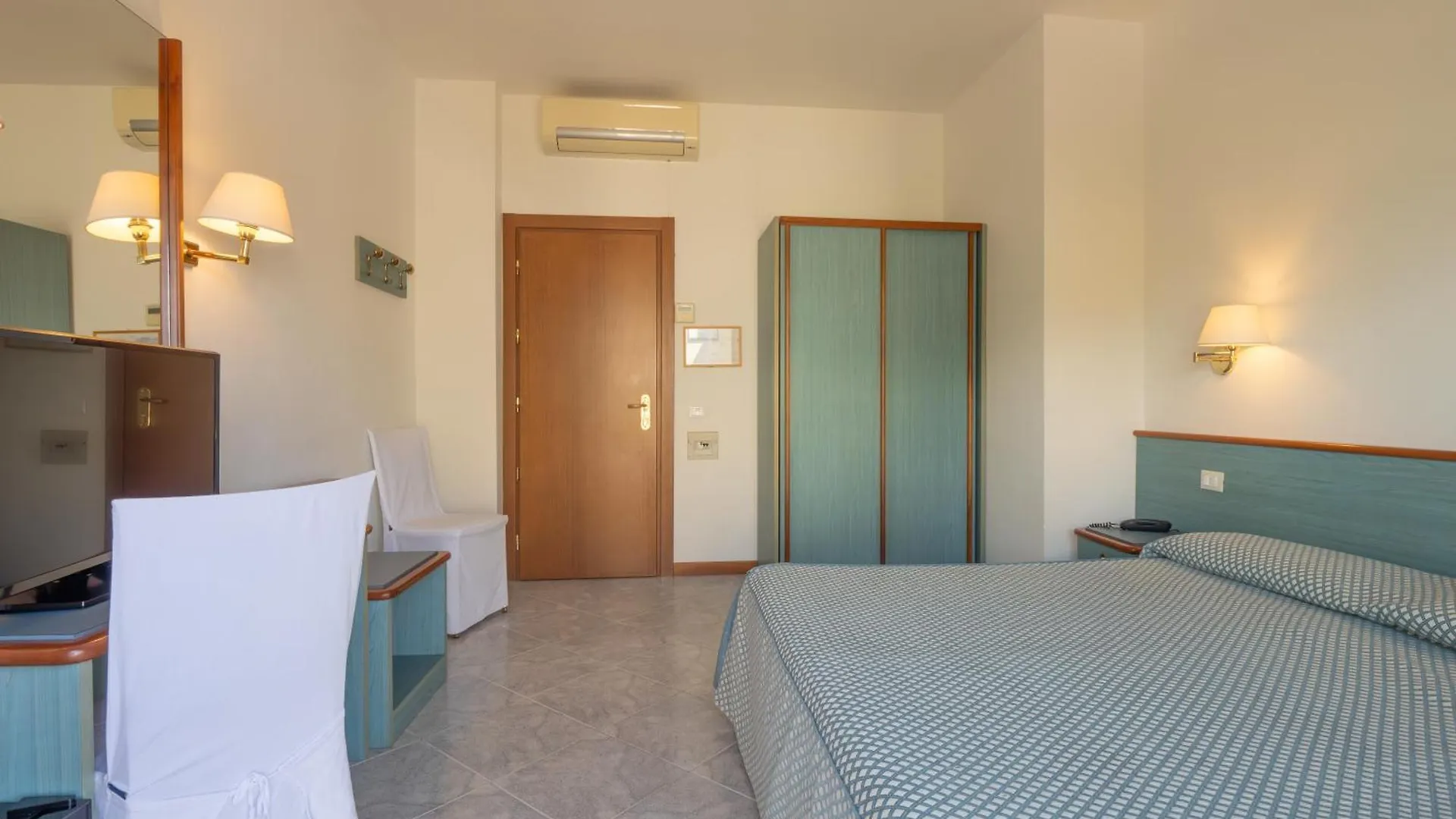 Hotel Splendid Diano Marina Italy