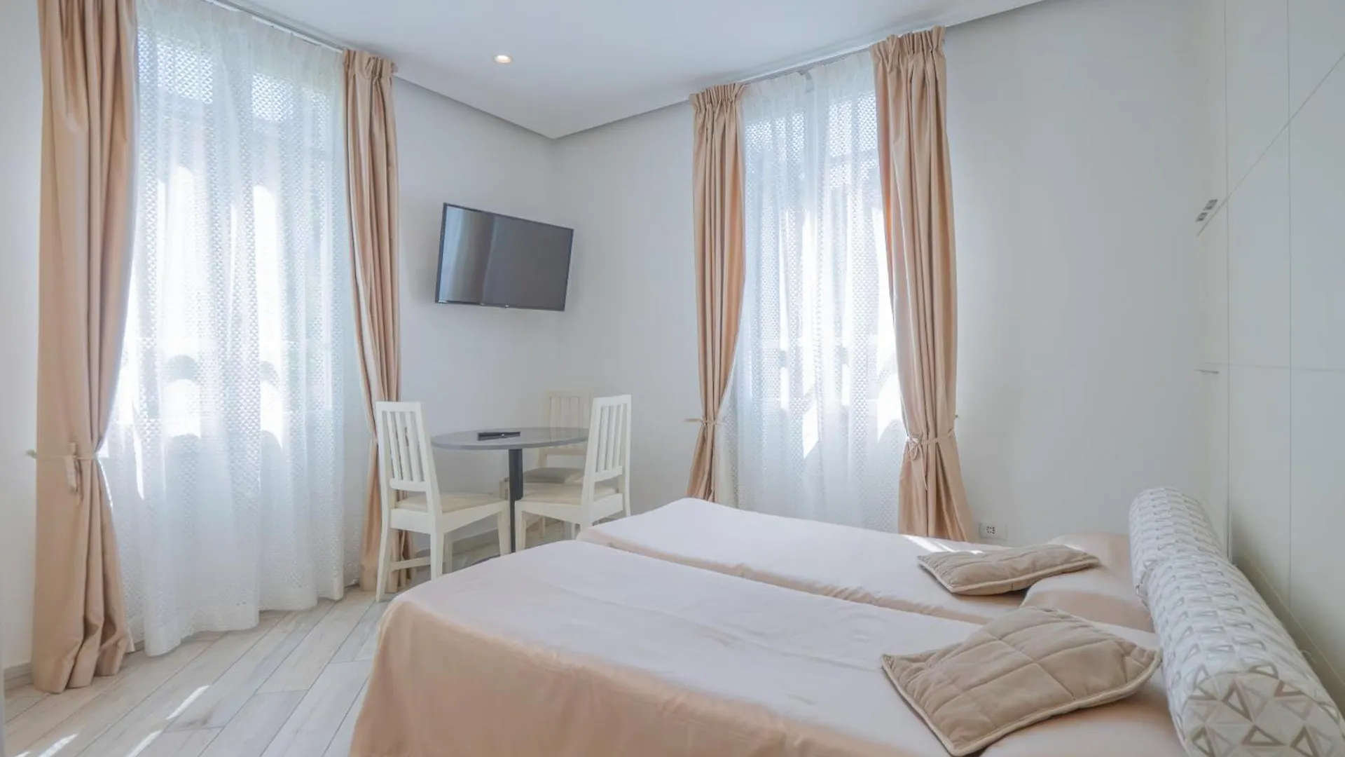Hotel Splendid Diano Marina Italy