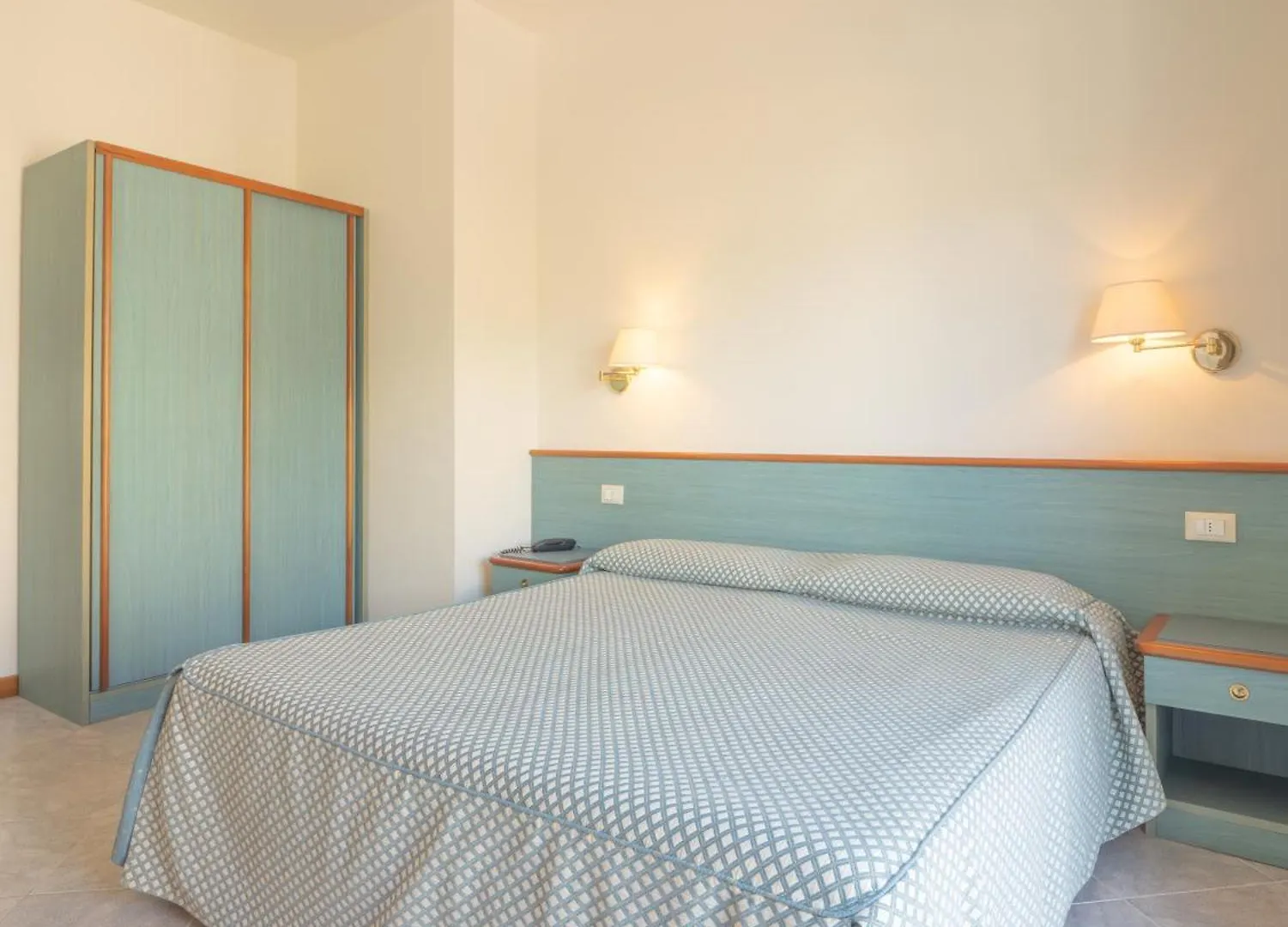 Hotel Splendid Diano Marina 3*,  Italy