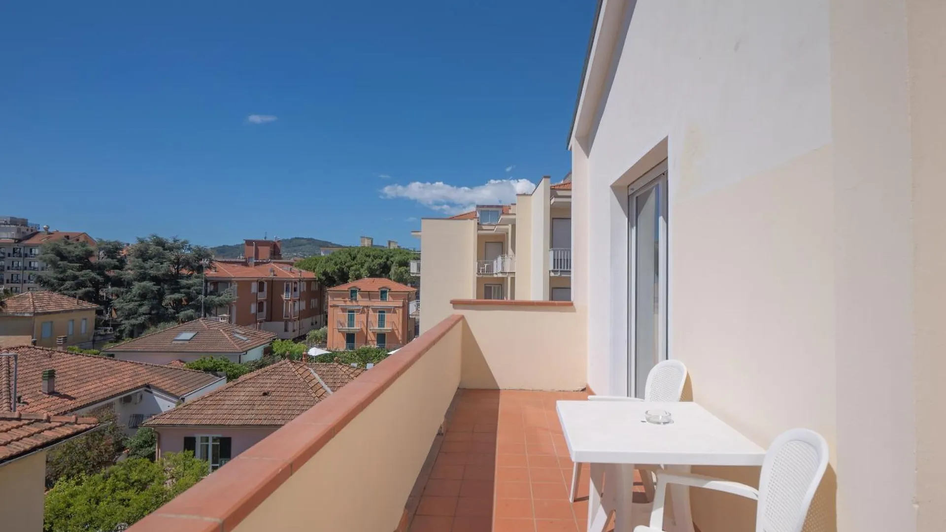 Hotel Splendid Diano Marina 3*,