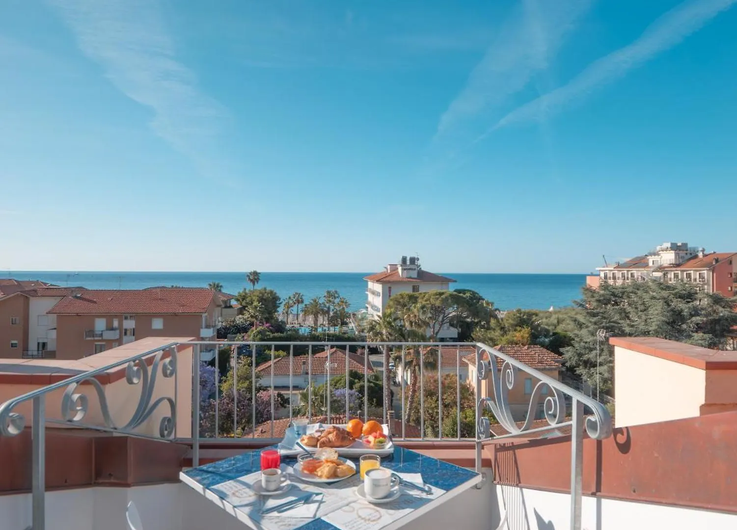 Hotel Splendid Diano Marina 3*,
